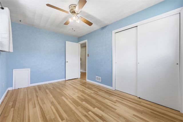 12000 Lee Dr, North Huntingdon, PA 15642