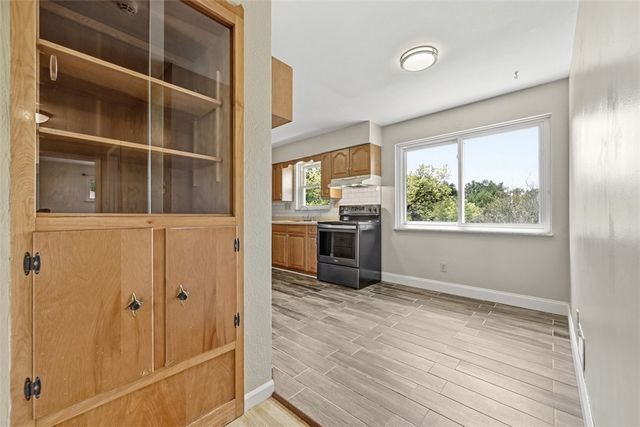 12000 Lee Dr, North Huntingdon, PA 15642