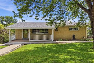 12000 Lee Dr, North Huntingdon, PA 15642