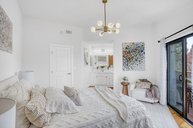 227 Ada Avenue B, Mountain View, CA 94043