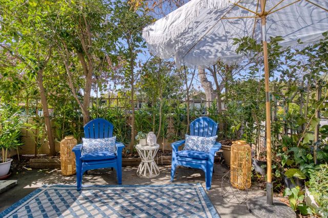 227 Ada Avenue B, Mountain View, CA 94043