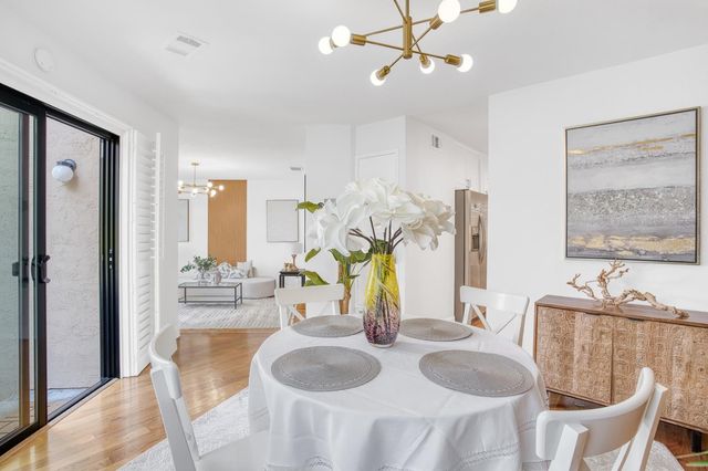 227 Ada Avenue B, Mountain View, CA 94043