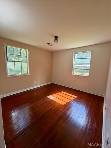 33 Evans Drive, Montgomery, AL 36108
