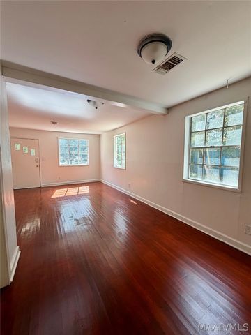 33 Evans Drive, Montgomery, AL 36108