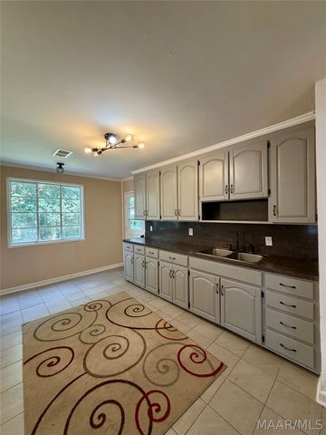 33 Evans Drive, Montgomery, AL 36108