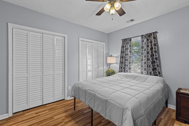 6240 April Pine Circle F, North Charleston, SC 29406