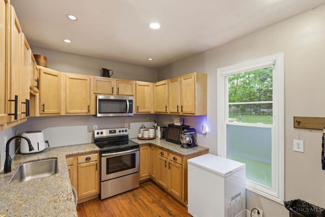 216 S Mill Street, Blanchester, OH 45107