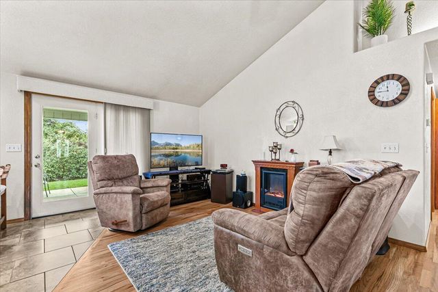 1258 Joshua Court, Central Point, OR 97502