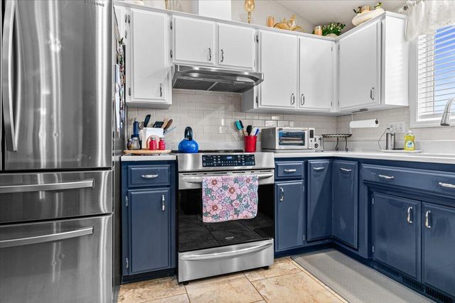 1258 Joshua Court, Central Point, OR 97502