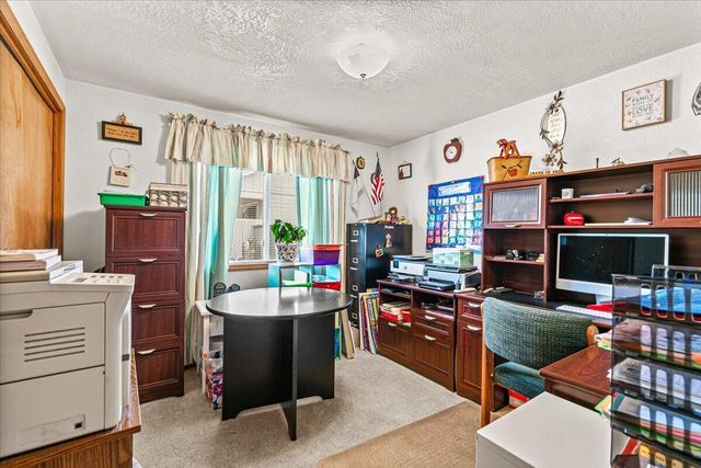 1258 Joshua Court, Central Point, OR 97502