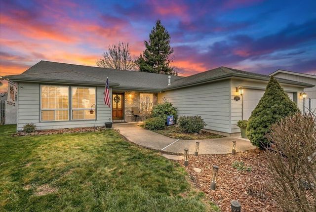 1258 Joshua Court, Central Point, OR 97502