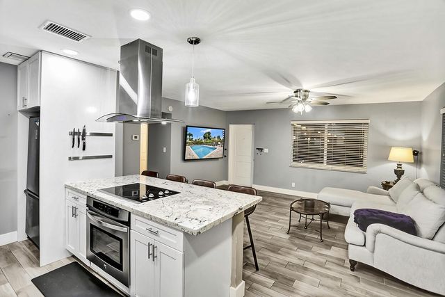 600 NE 7TH Avenue 8, Fort Lauderdale, FL 33304