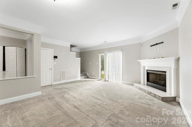 6953 Misty Pine Lane, Charlotte, NC 28217
