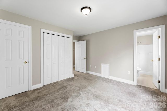 6953 Misty Pine Lane, Charlotte, NC 28217