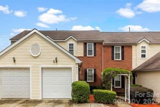 6953 Misty Pine Lane, Charlotte, NC 28217