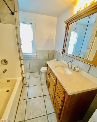 1034 W 35th ST, Norfolk, VA 23508