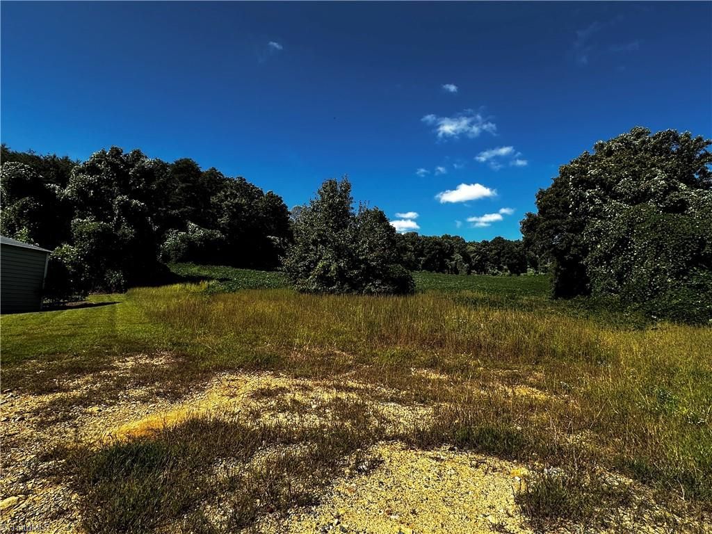 1065 Reid Road, King, NC 27021