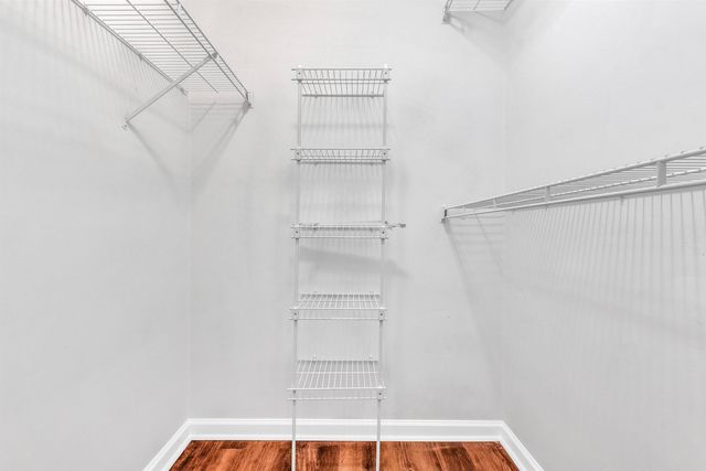 2568 PARKVIEW DR, Memphis, TN 38128