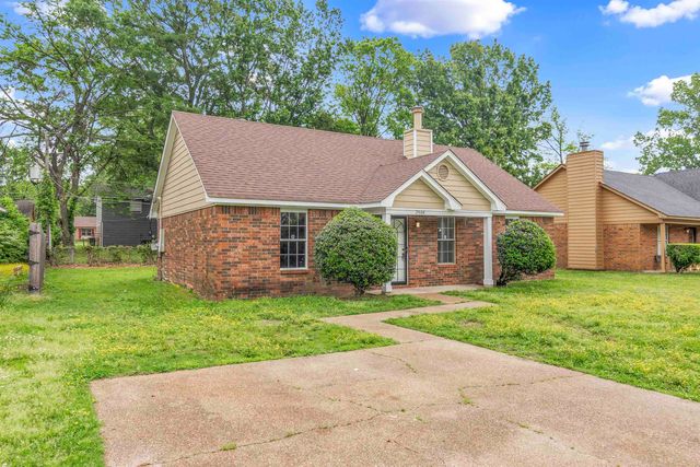 2568 PARKVIEW DR, Memphis, TN 38128