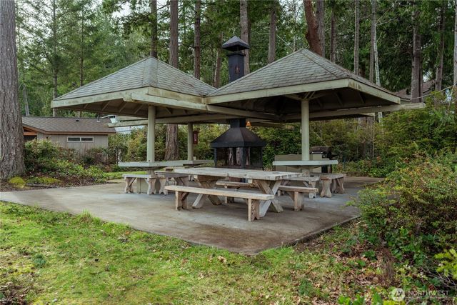 100 E Liberty Road, Shelton, WA 98584