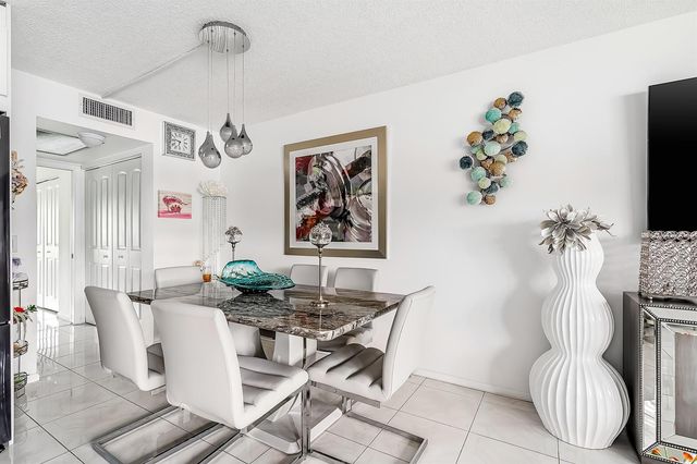 1012 Lincoln 1012, Boca Raton, FL 33434