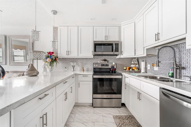 1012 Lincoln 1012, Boca Raton, FL 33434
