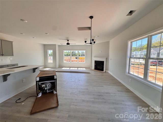 707 Pinecone Drive 25, Gastonia, NC 28056