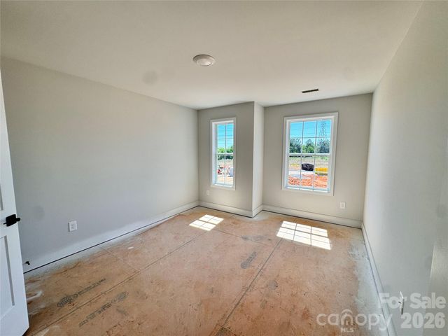707 Pinecone Drive 25, Gastonia, NC 28056