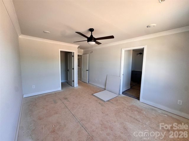 707 Pinecone Drive 25, Gastonia, NC 28056