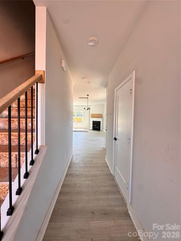 707 Pinecone Drive 25, Gastonia, NC 28056