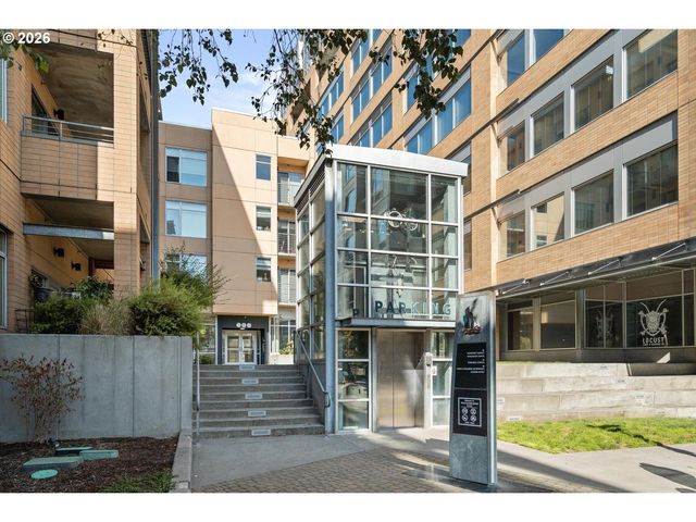 701 COLUMBIA St 515, Vancouver, WA 98660