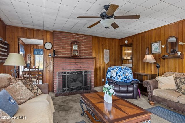 1739 Mcduffie Road, Biscoe, NC 27209