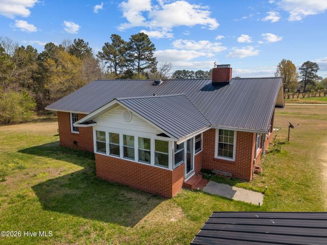 1739 Mcduffie Road, Biscoe, NC 27209