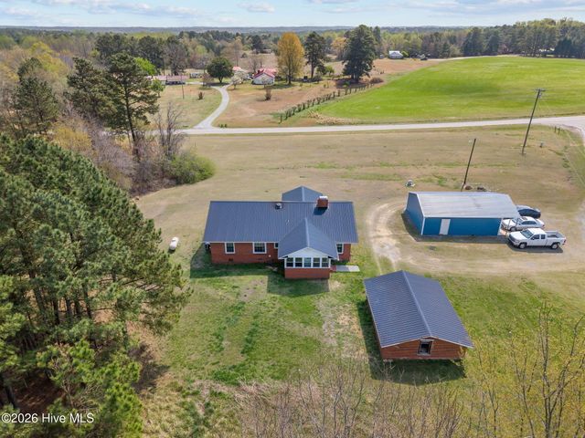 1739 Mcduffie Road, Biscoe, NC 27209