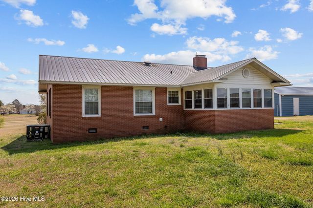 1739 Mcduffie Road, Biscoe, NC 27209