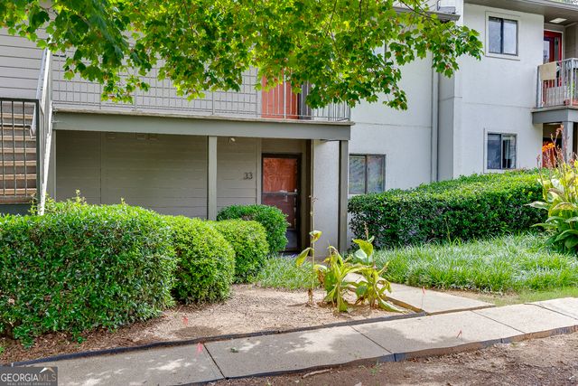 33 FINCH Trail NE, Atlanta, GA 30308