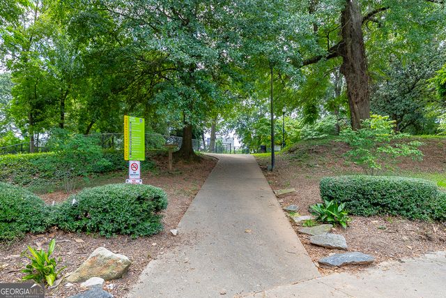 33 FINCH Trail NE, Atlanta, GA 30308