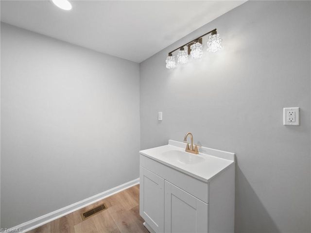 285 Baney Drive, Lexington, NC 27292