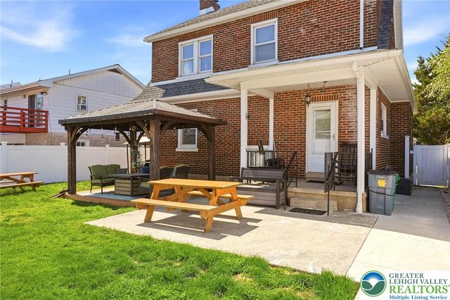901 North Wahneta Street, Allentown City, PA 18109