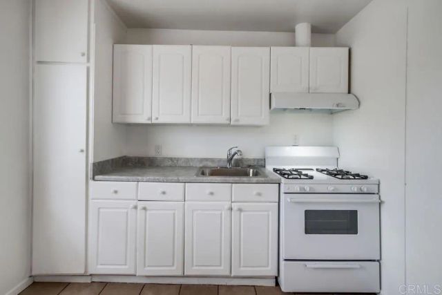 3950-52 C Street, San Diego, CA 92102