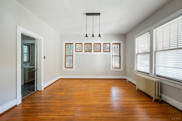 17 West Princeton Circle, Lynchburg, VA 24503