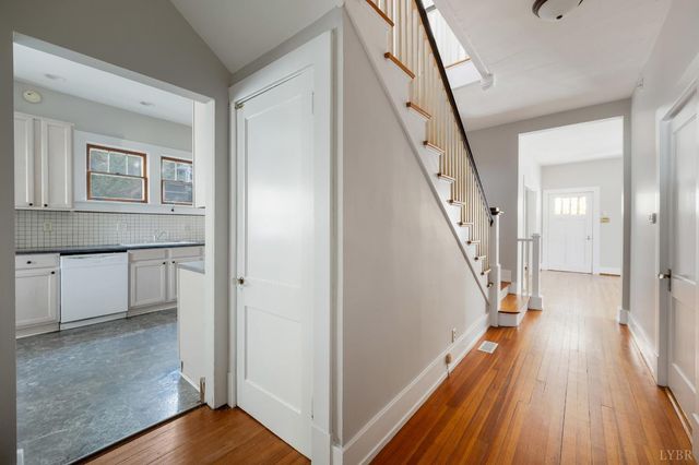 17 West Princeton Circle, Lynchburg, VA 24503