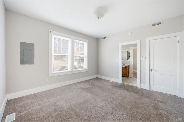 17 West Princeton Circle, Lynchburg, VA 24503