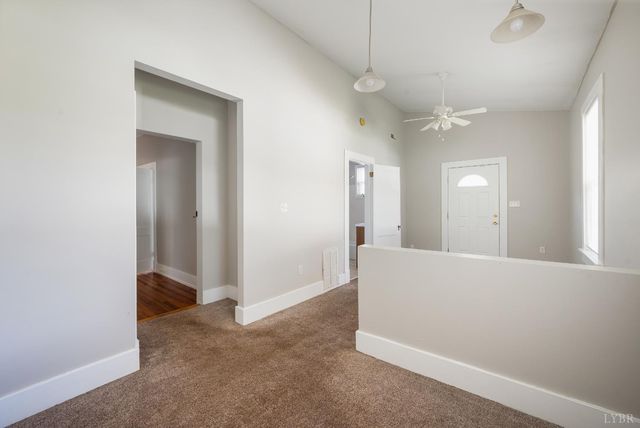 17 West Princeton Circle, Lynchburg, VA 24503