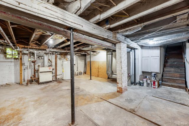 17 West Princeton Circle, Lynchburg, VA 24503