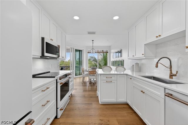 786 Beach View DR, Boca Grande, FL 33921