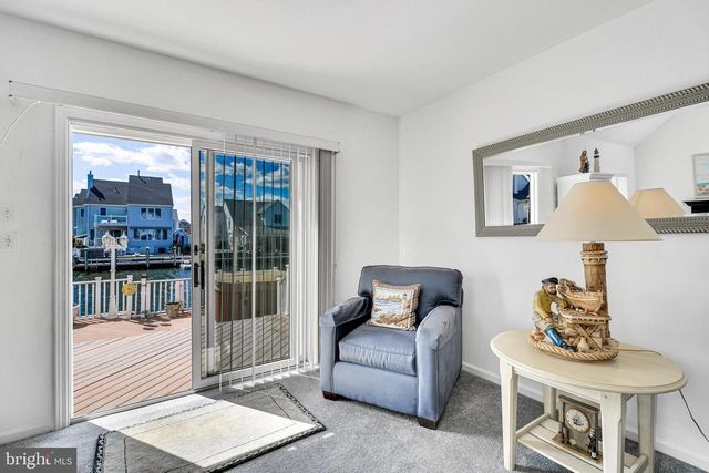 32 STEERAGE WAY, Bayville, NJ 08721