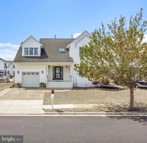 32 STEERAGE WAY, Bayville, NJ 08721
