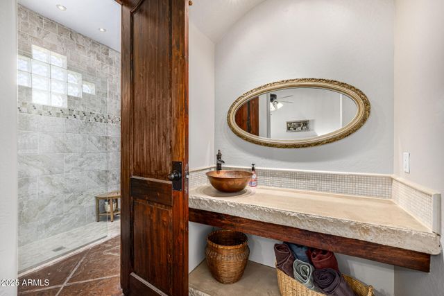 750 W ZION Lane, San Tan Valley, AZ 85143