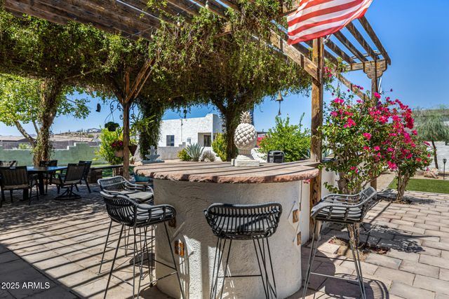 750 W ZION Lane, San Tan Valley, AZ 85143